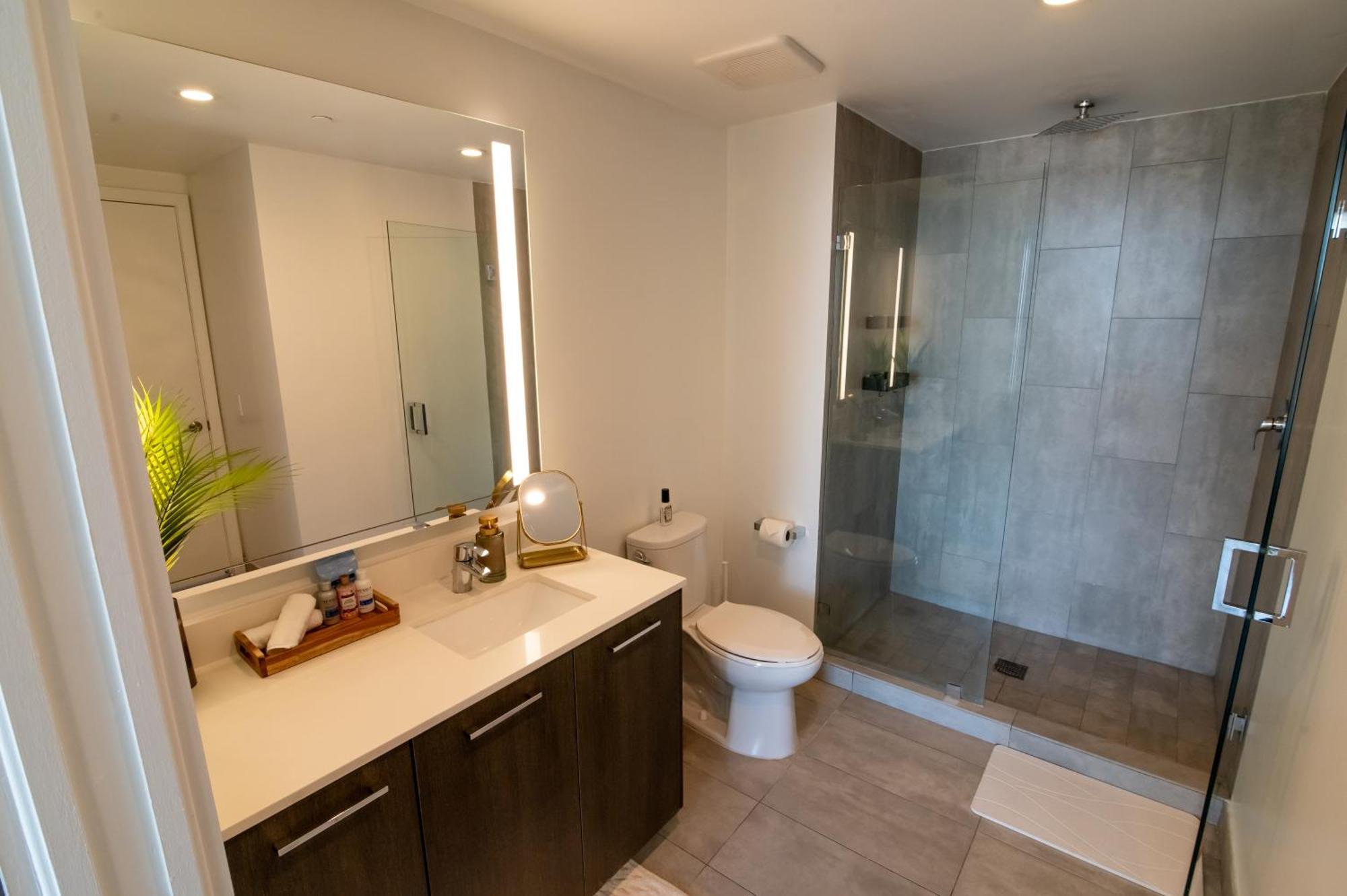 Apartamento Luxurious King Bed In Downtown *
