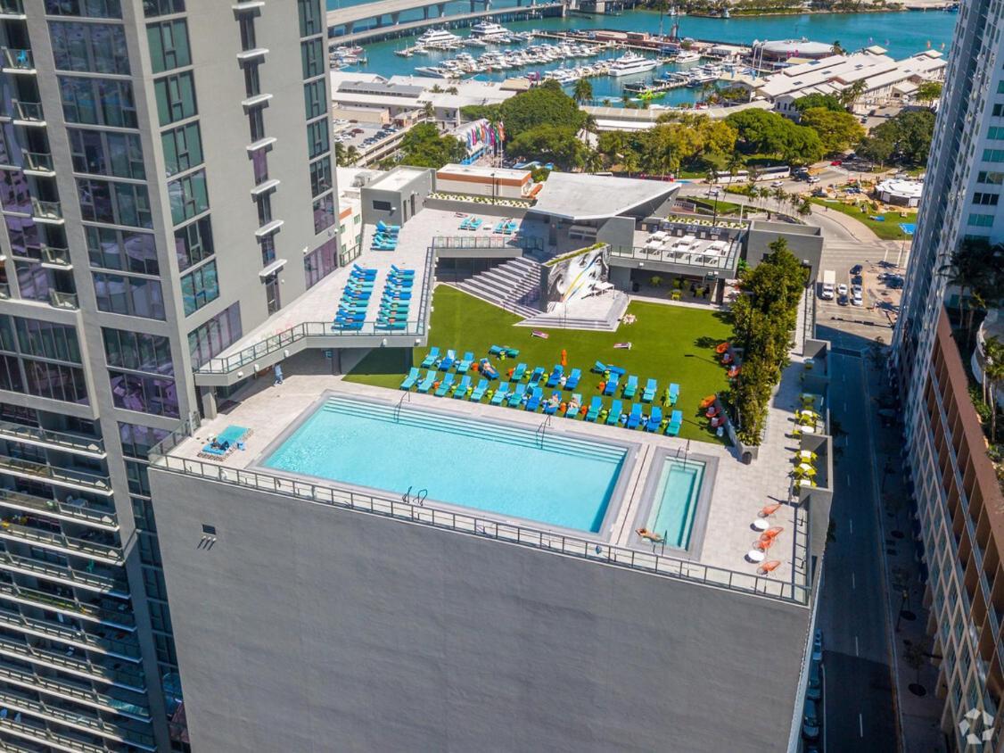 Apartamento Luxurious King Bed In Downtown *